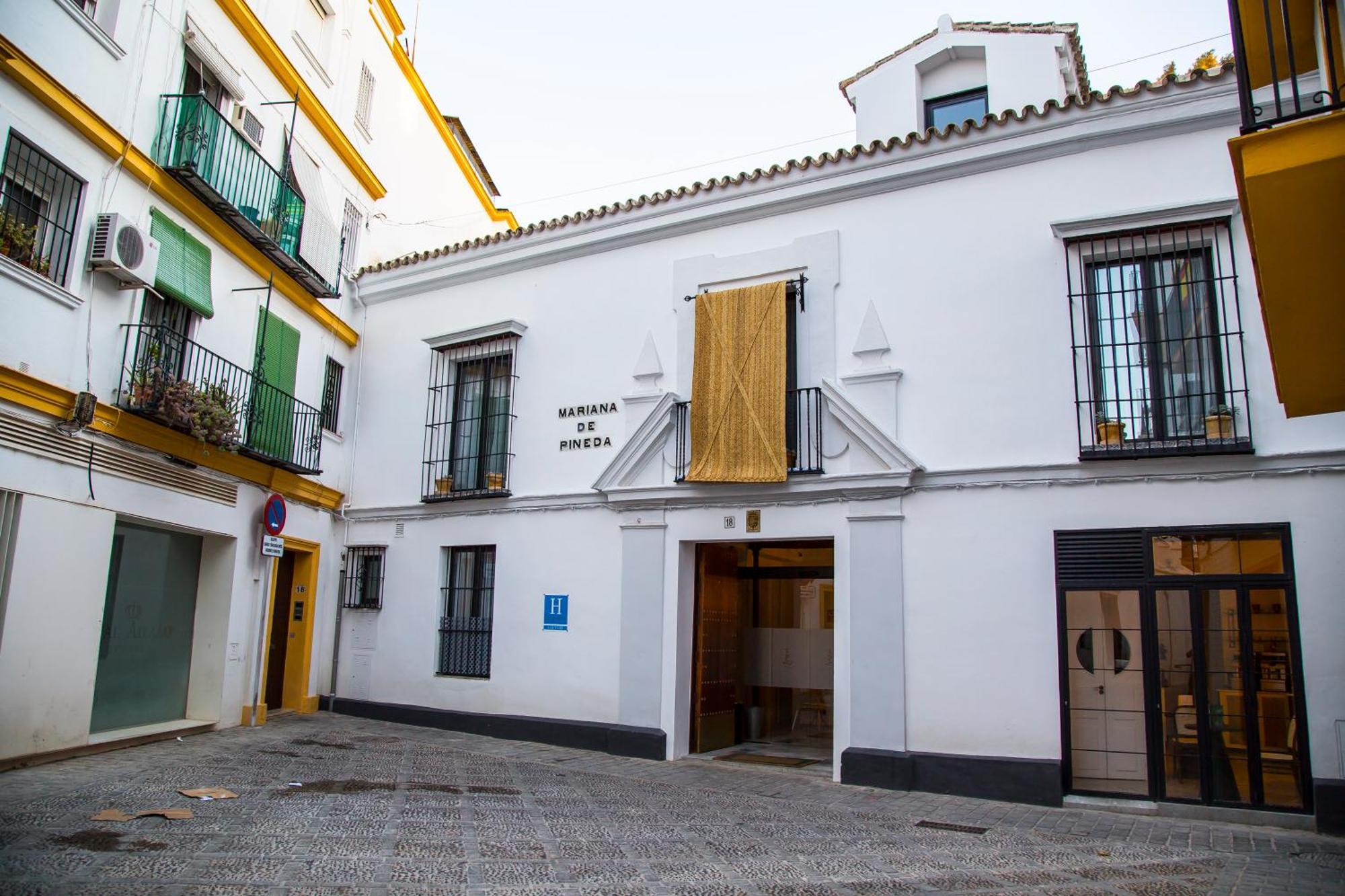 Hotel Legado Alcazar (Adults Only) Севилья Экстерьер фото