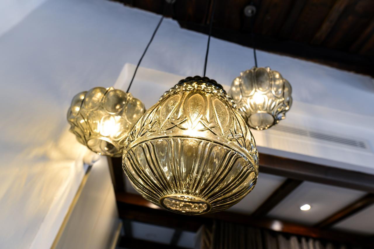 Hotel Legado Alcazar (Adults Only) Севилья Экстерьер фото