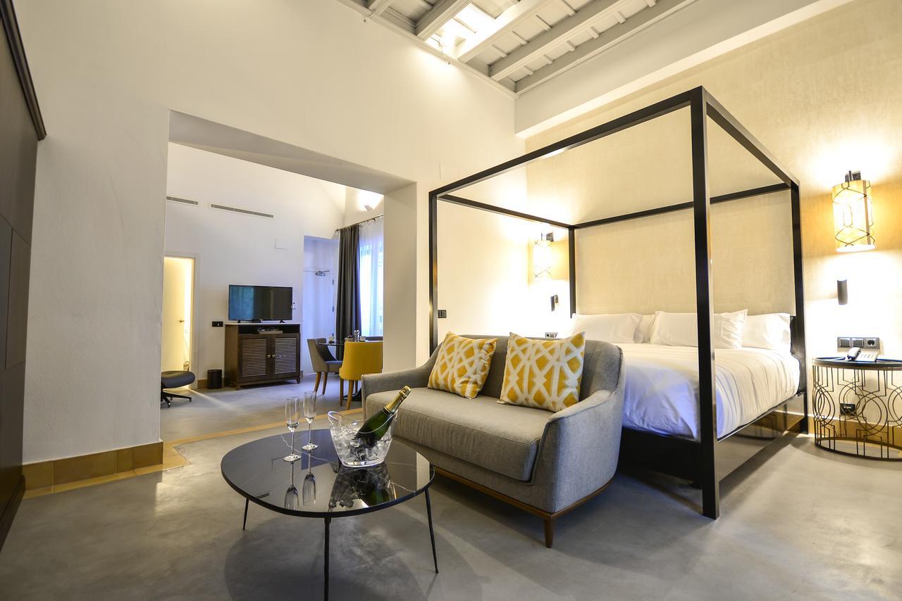 Hotel Legado Alcazar (Adults Only) Севилья Экстерьер фото